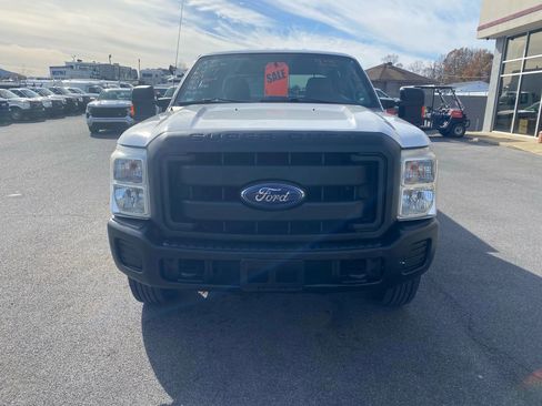 Used 2016 Ford F250 XL w/ Power Equipment Group image 2