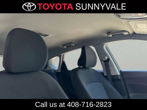 Used 2025 Hyundai Kona SEL AWD/4WD image 21