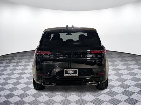 New 2026 Land Rover Range Rover Sport Dynamic SE AWD/4WD image 4