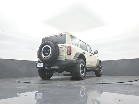 New 2026 Ford Bronco Outer Banks w/ Sasquatch Package AWD/4WD image 38