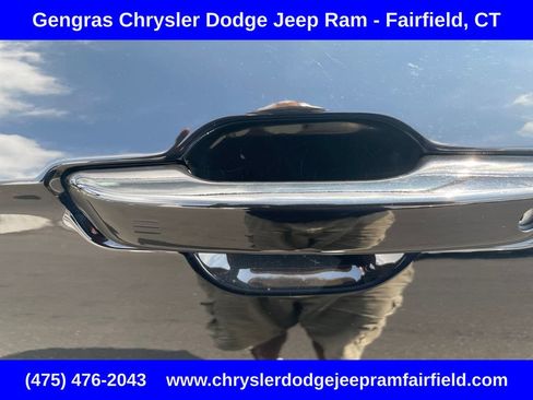 Certified 2023 Jeep Grand Cherokee Limited AWD/4WD image 41
