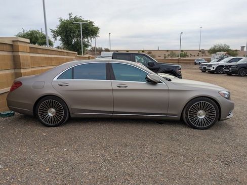 Used 2017 Mercedes-Benz S 550 Sedan image 5