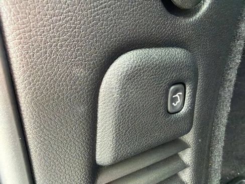 Used 2023 Dodge Durango GT RWD image 18