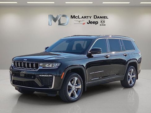 New 2026 Jeep Grand Cherokee L Limited w/ Luxury Tech Group II AWD/4WD image 2
