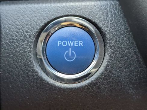 Used 2022 Toyota Camry XSE w/ Cold Weather Package FWD image 23