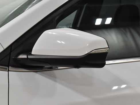 Used 2022 Chevrolet Equinox Premier image 32