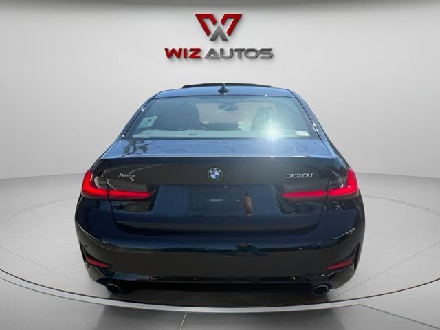 Used 2020 BMW 330i xDrive Sedan w/ Premium Package AWD/4WD image 4