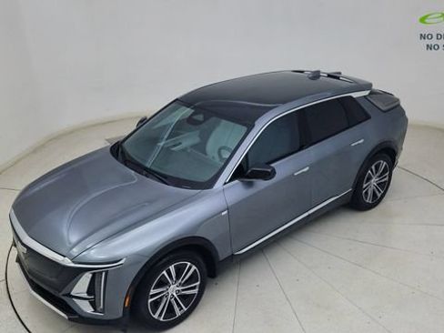 Used 2023 Cadillac Lyriq 2WD image 79