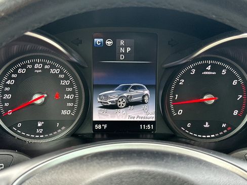 Used 2018 Mercedes-Benz GLC 300 image 21