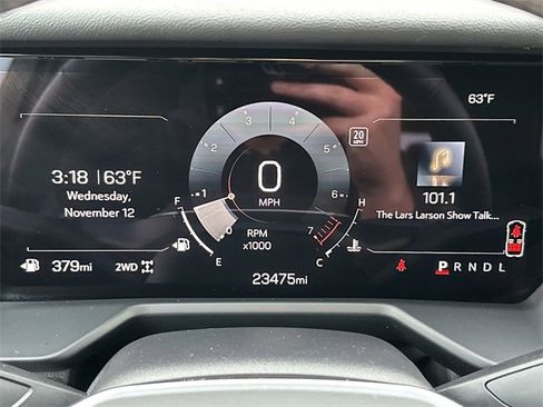 Used 2025 GMC Acadia Elevation image 20