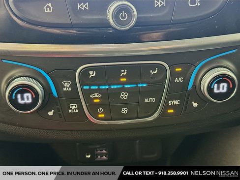 Used 2020 Chevrolet Traverse RS w/ LPO, Floor Liner Package FWD image 16
