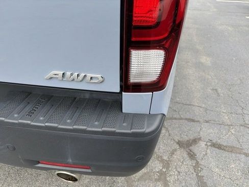 Used 2022 Honda Ridgeline Black Edition image 7