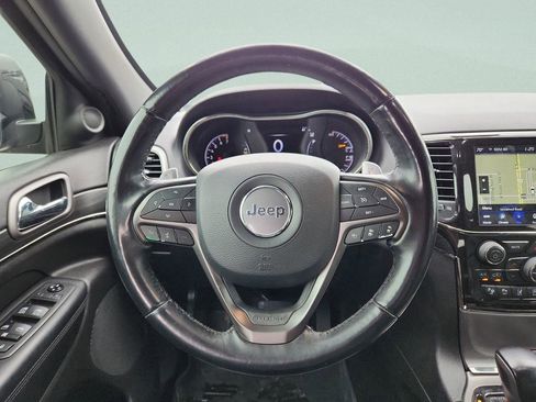 Used 2021 Jeep Grand Cherokee Limited X image 9