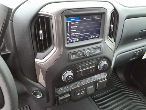 New 2026 Chevrolet Silverado 2500 Custom w/ Custom Value Package AWD/4WD image 18