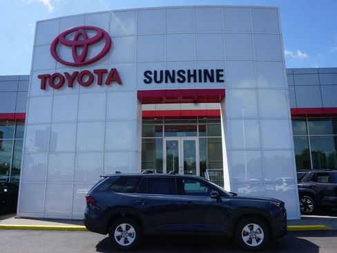 New 2026 Toyota Grand Highlander AWD image 1