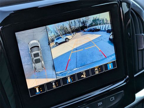 Used 2023 Chevrolet Traverse Premier w/ Redline Edition image 19