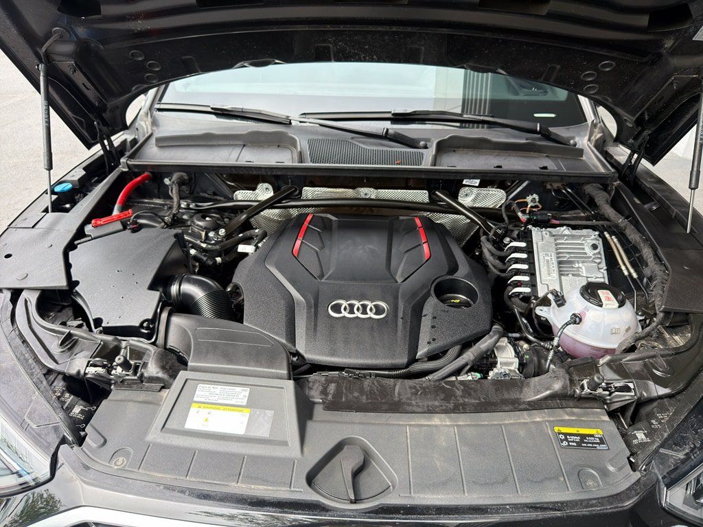 Used 2025 Audi SQ5 Premium Plus AWD/4WD image 5