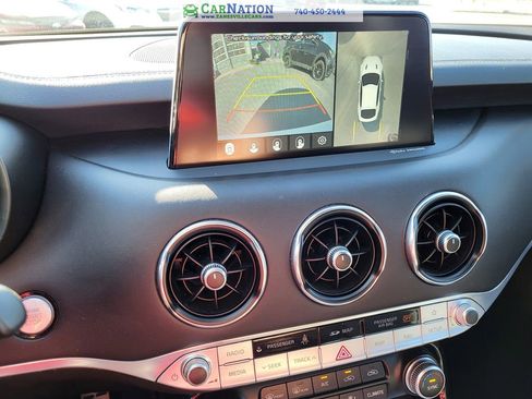 Used 2021 Kia Stinger GT2 image 16