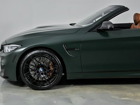 Used 2020 BMW M4 Convertible w/ Competition Package RWD image 7