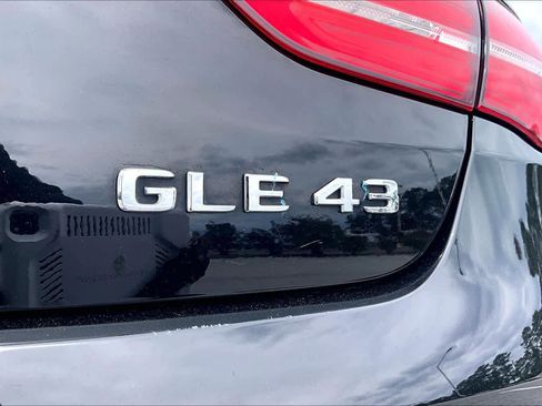 Used 2019 Mercedes-Benz GLE 43 AMG 4MATIC Coupe w/ Premium 3 Package image 31