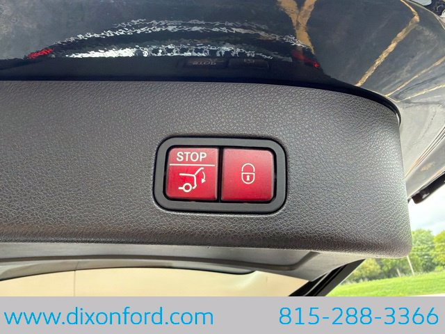 Used 2017 Mercedes-Benz GLS 450 4MATIC image 30