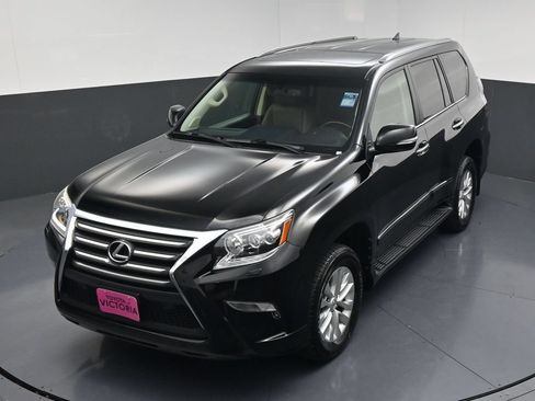 Used 2016 Lexus GX 460 w/ Premium Package AWD/4WD image 18