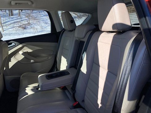 Used 2019 Ford Escape Titanium image 33