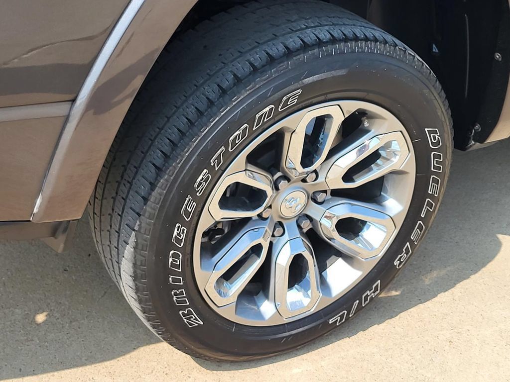 Used 2021 RAM 1500 Laramie w/ Laramie Southwest Edition AWD/4WD image 7