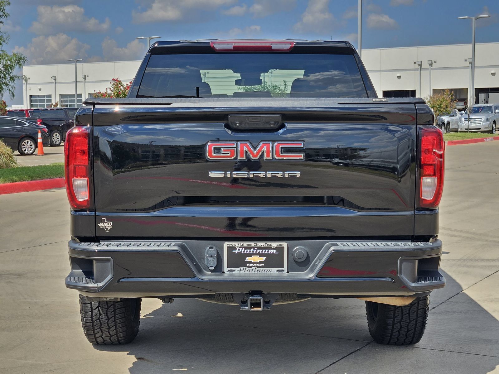 Certified 2023 GMC Sierra 1500 Pro w/ Graphite Edition AWD/4WD image 8