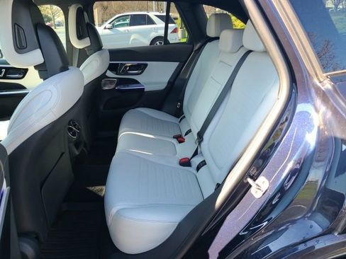 Certified 2023 Mercedes-Benz GLC 300 4MATIC image 6
