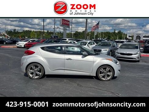 Used 2014 Hyundai Veloster w/ Style Package 02 FWD image 1