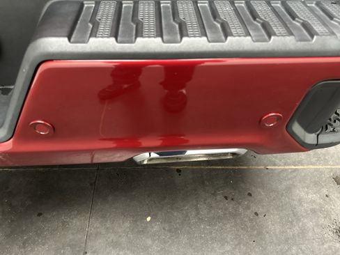 Used 2019 Chevrolet Silverado 1500 High Country image 18