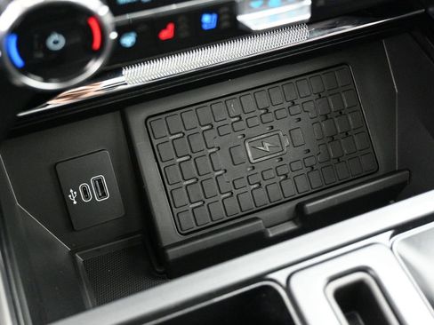 New 2025 Ford F150 Lariat w/ Equipment Group 502A High image 18