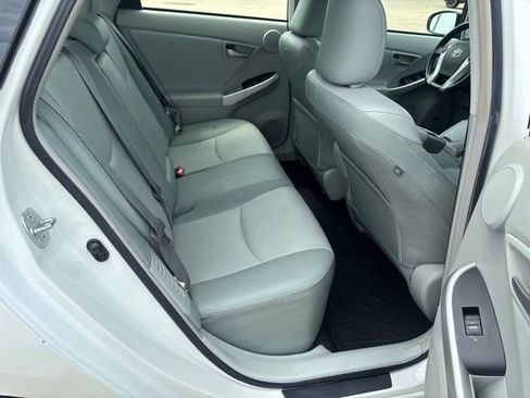 Used 2013 Toyota Prius Four FWD image 24