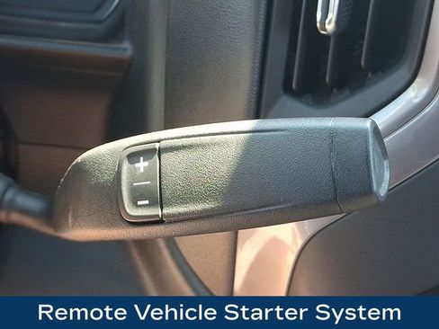Used 2023 Chevrolet Silverado 1500 Custom AWD/4WD image 9