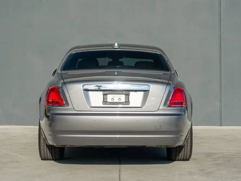 Used 2019 Rolls-Royce Ghost image 8