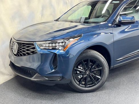 Used 2025 Acura RDX SH-AWD image 2