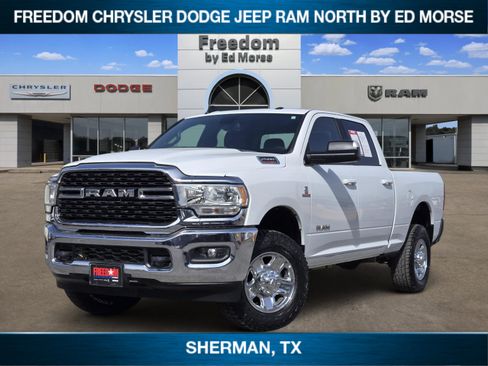 Used 2022 RAM 2500 Big Horn w/ Cold Weather Group image 1