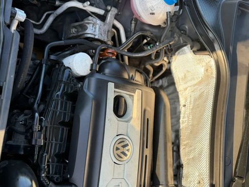 Used 2013 Volkswagen Tiguan S AWD/4WD image 45