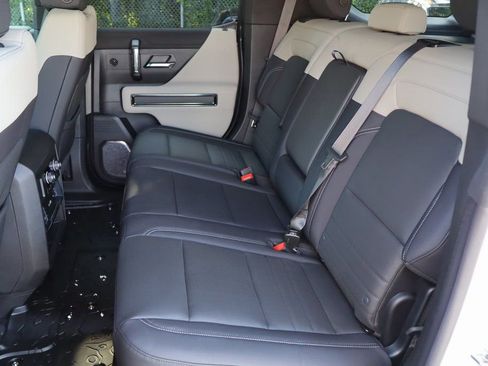 New 2026 GMC Hummer EV SUV image 24