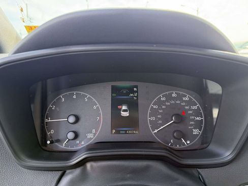 Certified 2025 Toyota Corolla SE w/ Convenience Package image 14