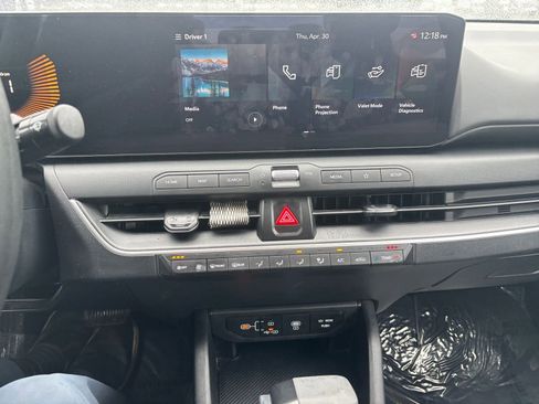 Used 2025 Kia K4 FWD image 17