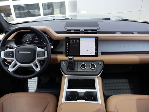 Certified 2025 Land Rover Defender 110 S AWD/4WD image 24