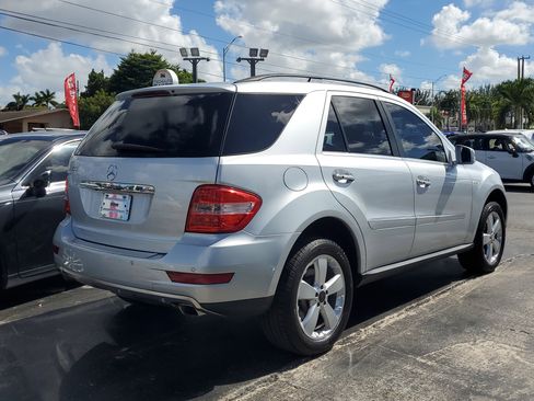 Used 2011 Mercedes-Benz ML 350 2WD image 6