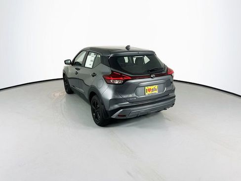 Used 2025 Nissan Kicks Play S FWD image 6