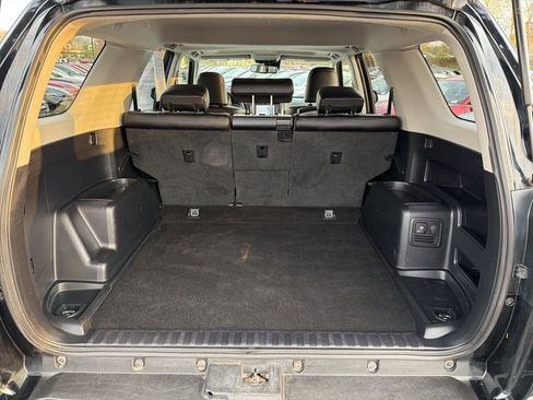 Used 2021 Toyota 4Runner Venture w/ Moonroof Package image 18