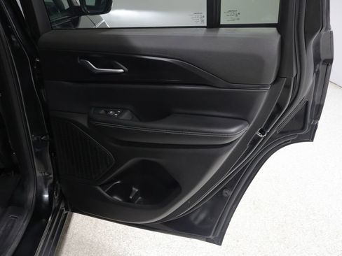 Certified 2024 Jeep Grand Cherokee Laredo X w/ Luxury Tech Group I AWD/4WD image 22