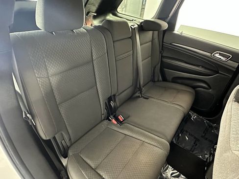 Used 2021 Jeep Grand Cherokee Freedom Edition image 37