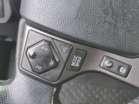 Used 2016 Toyota Tacoma TRD Sport w/ Towing Package image 25