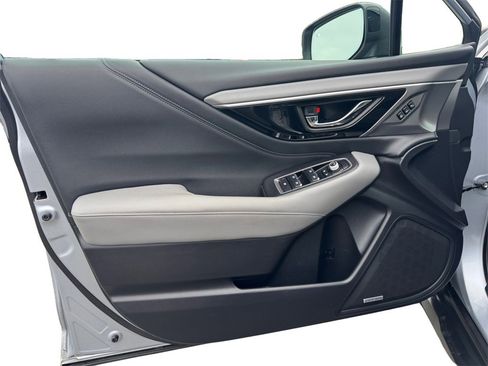 Used 2020 Subaru Outback Limited image 10